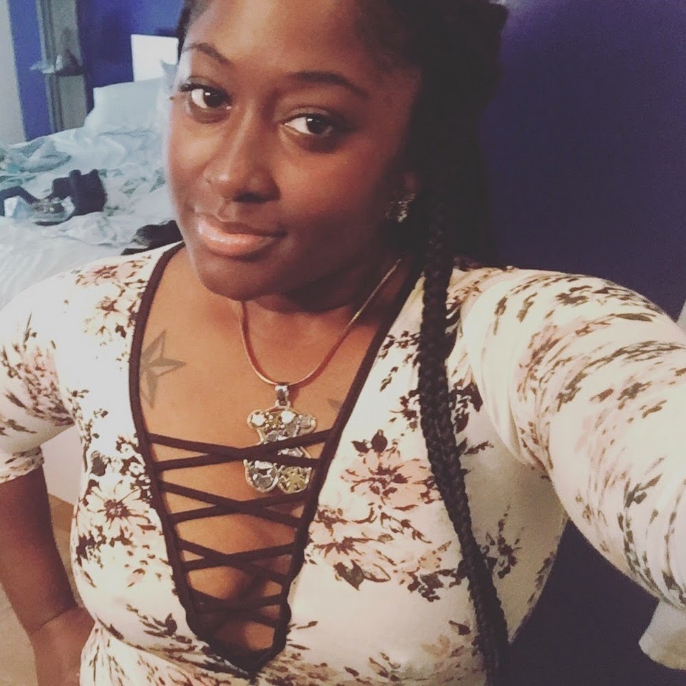 Meet your Posher, Shainah